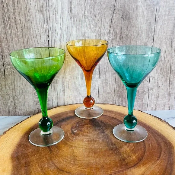coupe wine glass Onix Acrylic Crystal Champagne Coupe, Cocktail Glassware, Set of 4